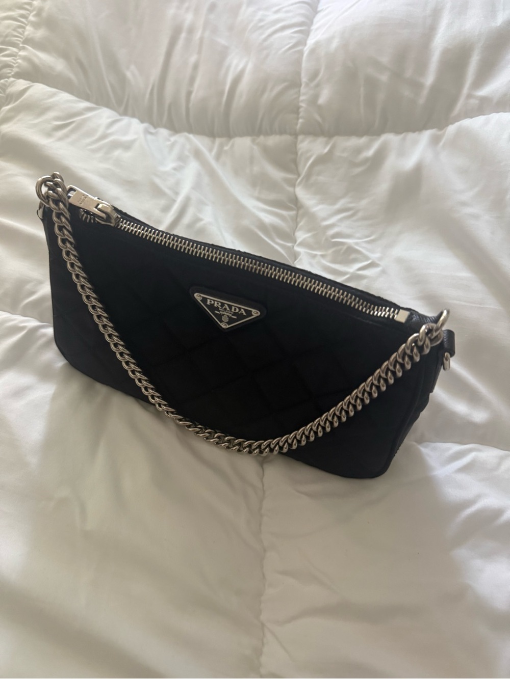 Authentic Prada Quilted Black Shoulder Bag with Chain Strap in great condition - Picture 6 of 9